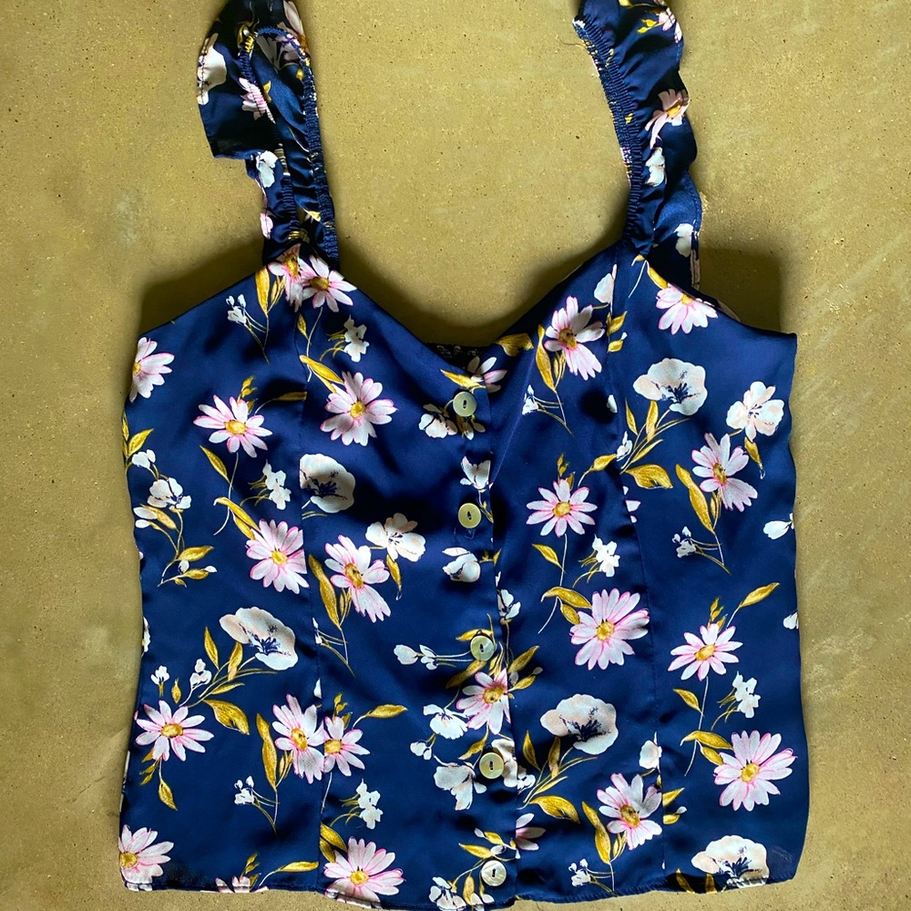 MOA MOA, floral , flowy!